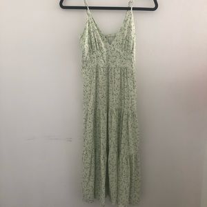 Brand new never worn Green floral midi dress